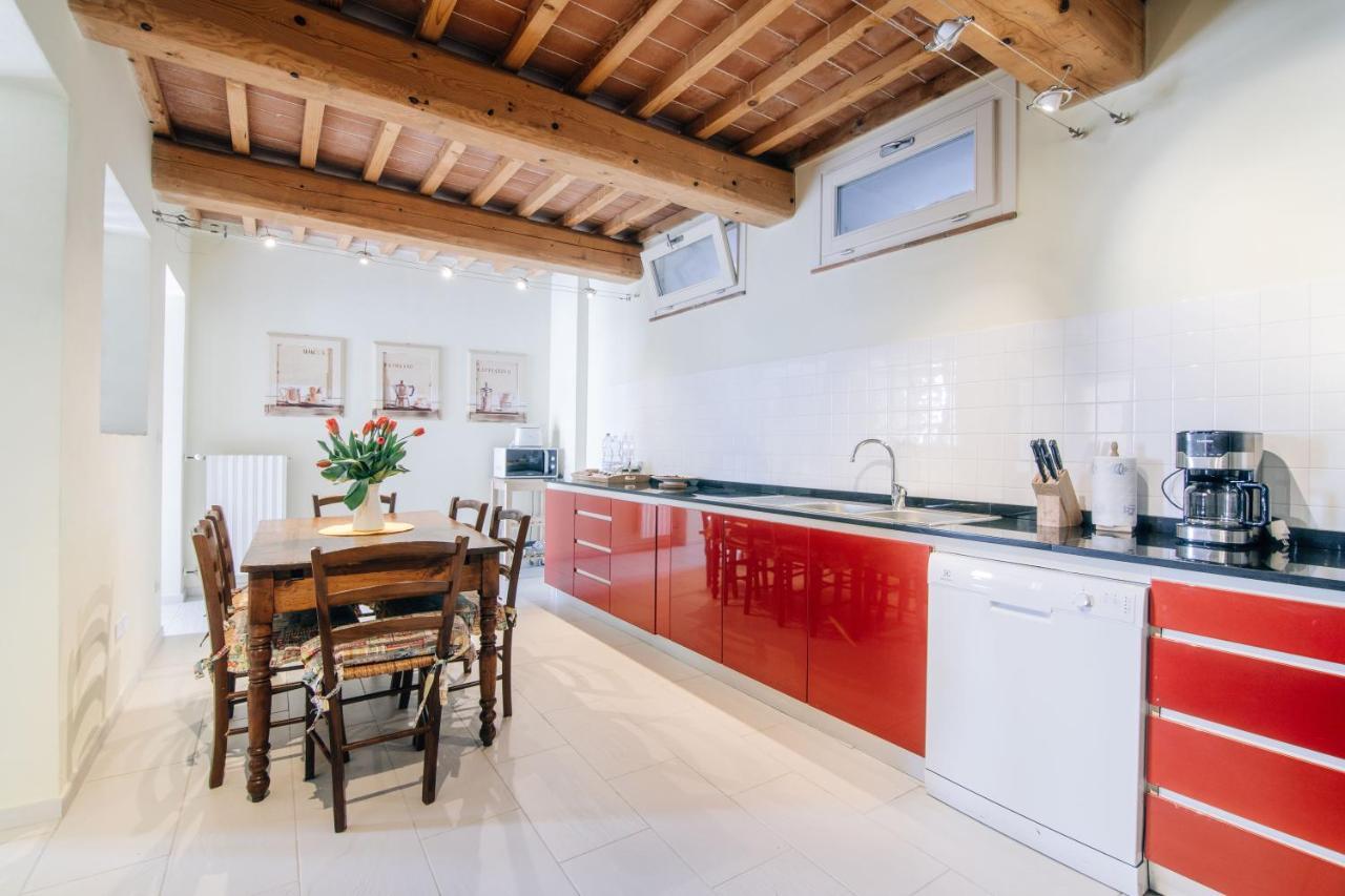 Holiday Home Il Borgo Degli Agrumi Uzzano Екстер'єр фото