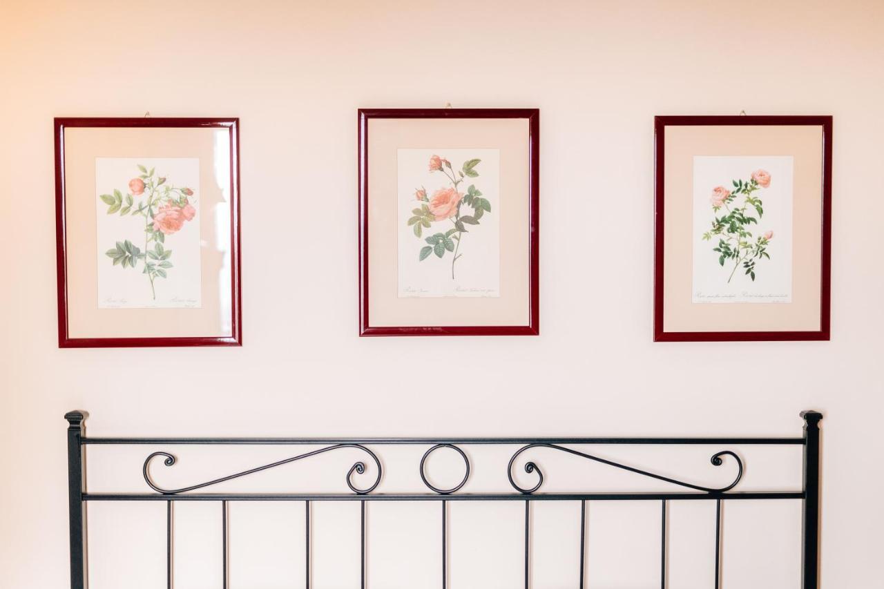 Holiday Home Il Borgo Degli Agrumi Uzzano Екстер'єр фото