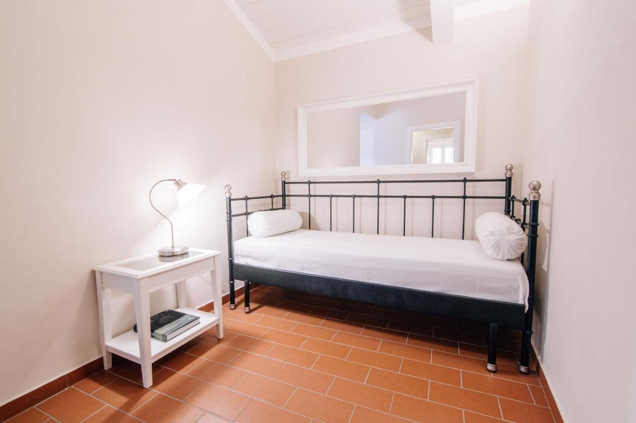 Holiday Home Il Borgo Degli Agrumi Uzzano Екстер'єр фото