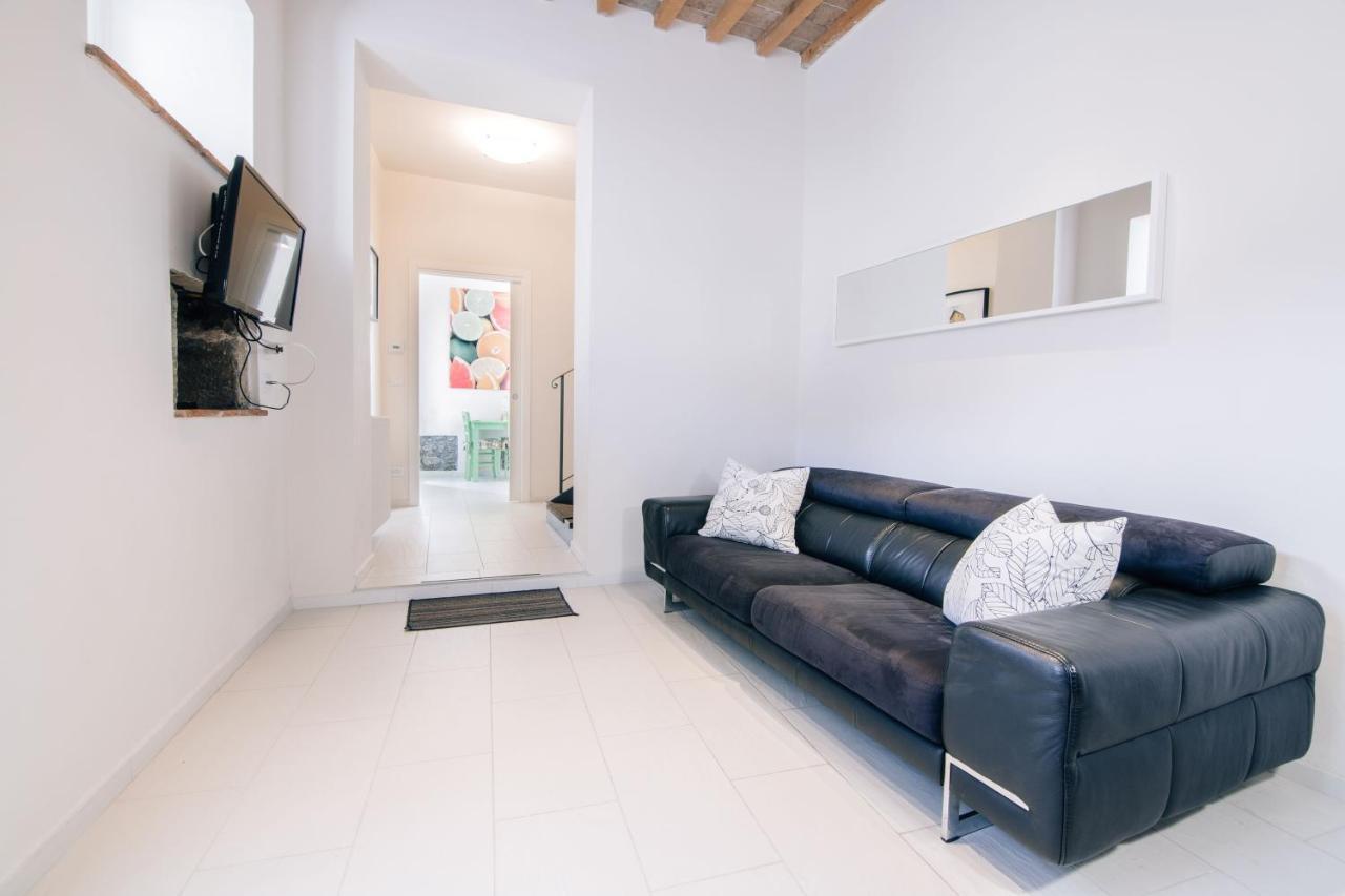 Holiday Home Il Borgo Degli Agrumi Uzzano Екстер'єр фото
