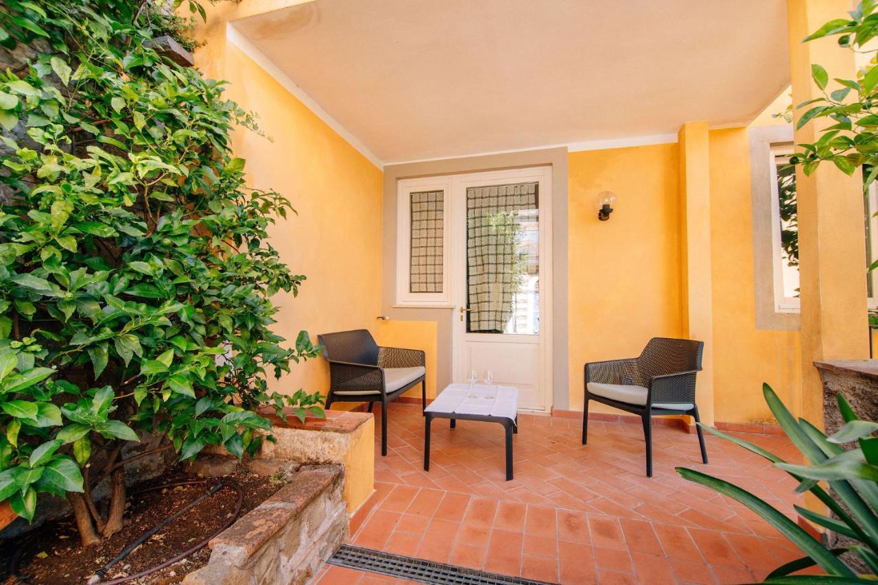 Holiday Home Il Borgo Degli Agrumi Uzzano Екстер'єр фото